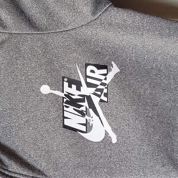 Nike Air Jordan Kids Gray Jacket NWOT - Picture 2 of 9